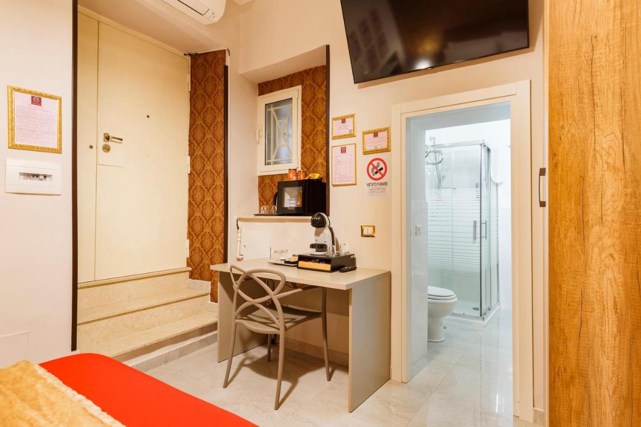 Spinacorona Room Naples Luaran gambar